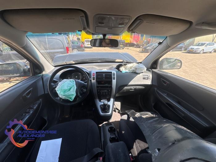 Hyundai Tucson 2.0 16V CVVT 4x2 Sloopvoertuig (2008, Groen)