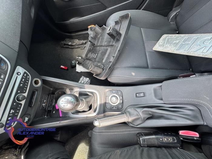 Renault Megane III Grandtour 1.4 16V TCe 130 Sloopvoertuig (2010, Grijs)