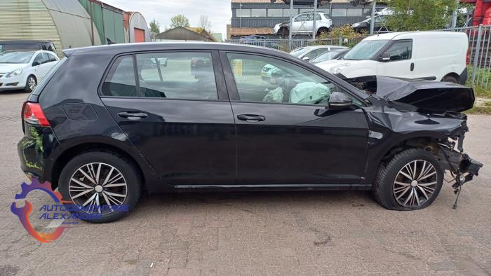 Volkswagen Golf VII 1.2 TSI 16V Sloopvoertuig (2014, Metallic, Zwart)