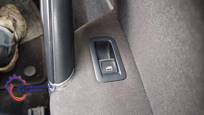 Volkswagen Golf VII 1.2 TSI 16V Sloopvoertuig (2014, Metallic, Zwart)