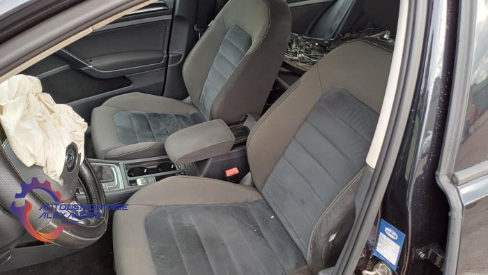 Volkswagen Golf VII 1.2 TSI 16V Sloopvoertuig (2014, Metallic, Zwart)