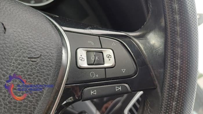 Volkswagen Golf VII 1.2 TSI 16V Sloopvoertuig (2014, Metallic, Zwart)