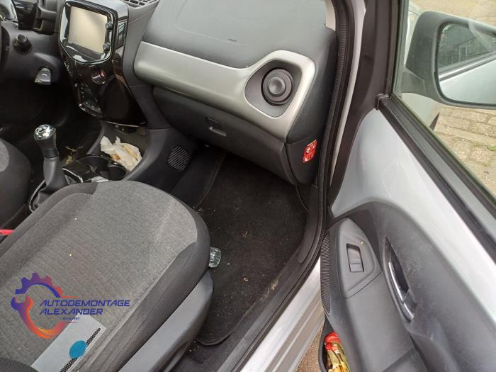 Citroen C1 1.2 PureTech 82 12V Sloopvoertuig (2015, Grijs)