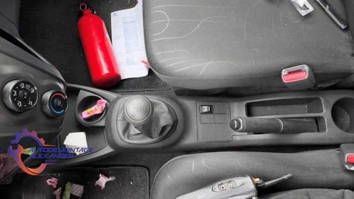 Toyota Yaris II 1.0 12V VVT-i Sloopvoertuig (2009, Grijs)