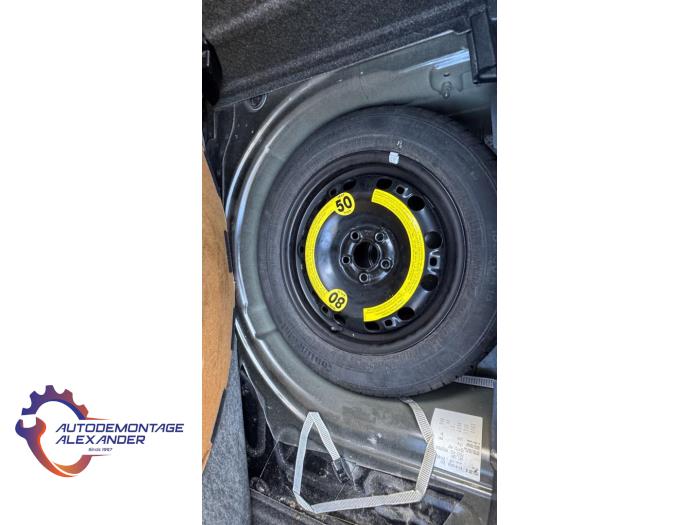 Volkswagen Polo V 1.2 TDI 12V BlueMotion Skrotfordon (2011, ZWART)