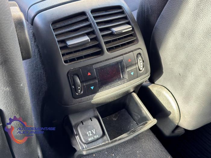 Mercedes E Combi 2.6 E-240 V6 18V Sloopvoertuig (2005, Zwart)