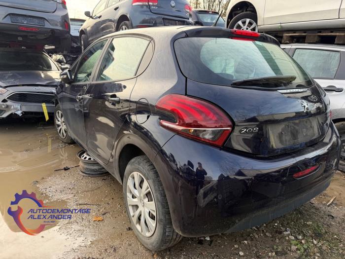 Peugeot 208 I 1.2 Vti 12V PureTech 82 Samochód złomowany (2016)