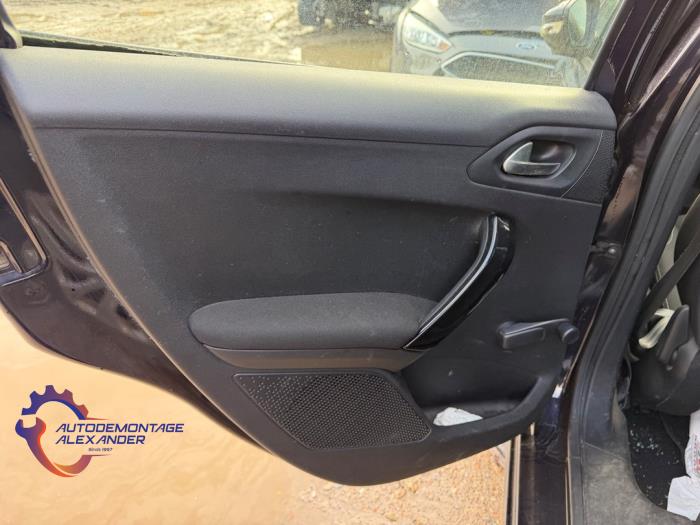 Peugeot 208 I 1.2 Vti 12V PureTech 82 Samochód złomowany (2016)