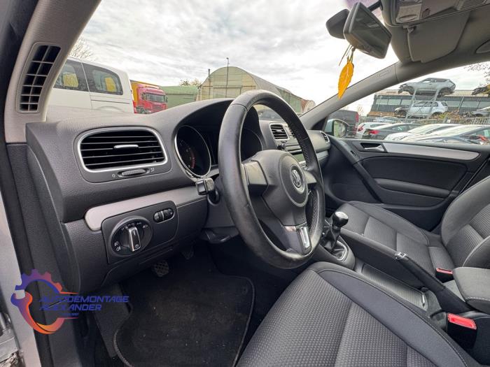 Volkswagen Golf VI 1.2 TSI BlueMotion Sloopvoertuig (2010, Zilvergrijs)