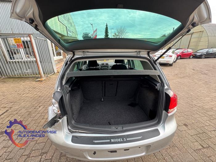 Volkswagen Golf VI 1.2 TSI BlueMotion Sloopvoertuig (2010, Zilvergrijs)