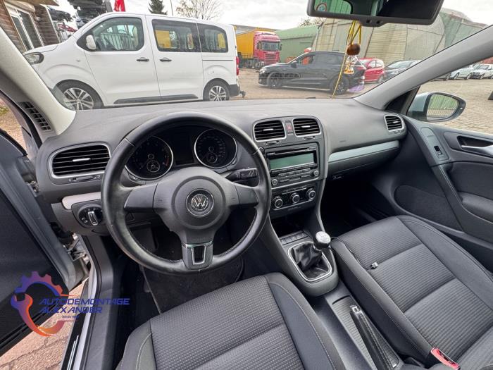 Volkswagen Golf VI 1.2 TSI BlueMotion Sloopvoertuig (2010, Zilvergrijs)
