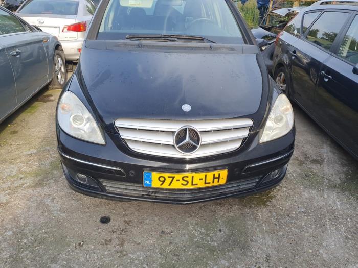 Mercedes B 2.0 B-200 16V Turbo Samochód złomowany (2006, Granit)