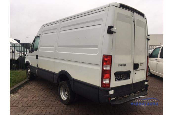 Iveco Daily Sloopvoertuig (2009, Wit)