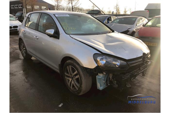 Volkswagen Golf VI 1.4 TSI 122 16V Skrotfordon (2009, REFLEXSILBER METALLIC)