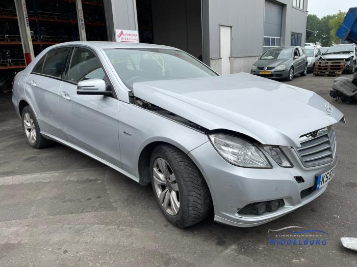 Mercedes E E-200 CDI 16V BlueEfficiency,BlueTEC Sloopvoertuig (2009, Zilver)