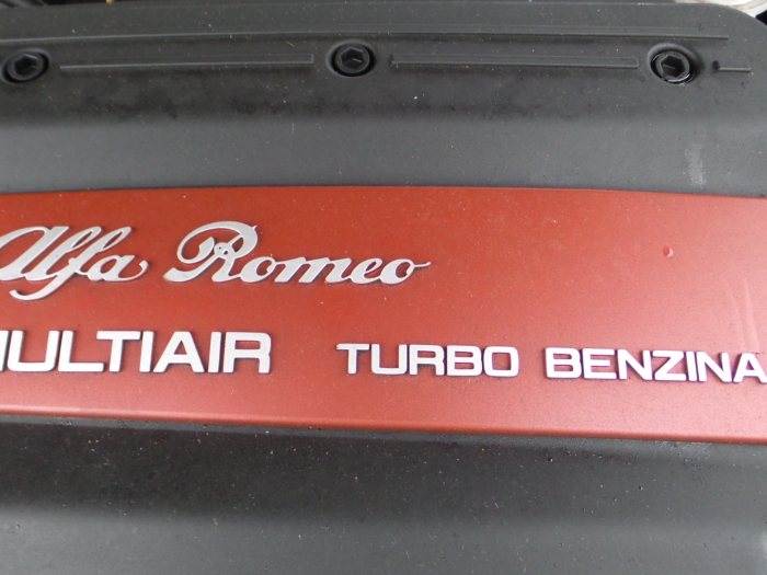 Alfa Romeo Giulietta 1.4 TB 16V MultiAir Skrotfordon (2013, ZWART UNI)