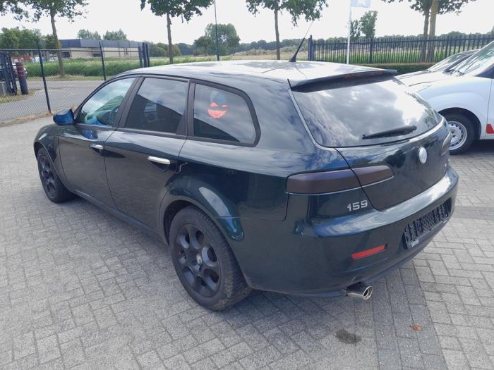Alfa Romeo 159 1.9 JTS 16V Skrotfordon (2007, ZWART)