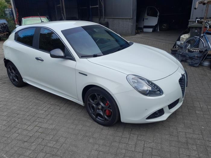 Alfa Romeo Giulietta 1.4 TB 16V MultiAir Sloopvoertuig (2014, Wit)