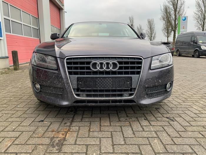 Audi A5 Sportback 2.0 TFSI 16V Sloopvoertuig (2010, Grijs)