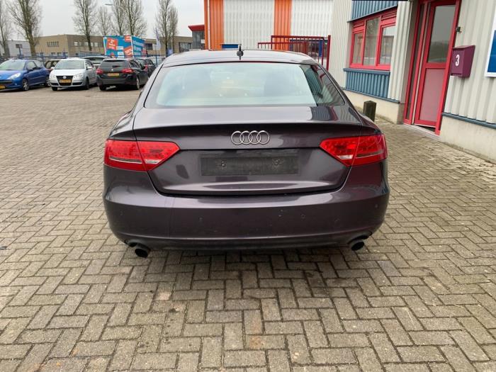 Audi A5 Sportback 2.0 TFSI 16V Sloopvoertuig (2010, Grijs)