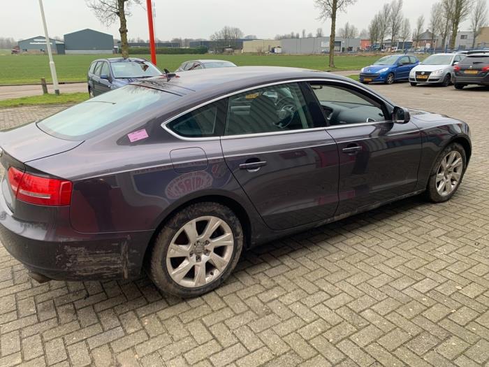 Audi A5 Sportback 2.0 TFSI 16V Sloopvoertuig (2010, Grijs)