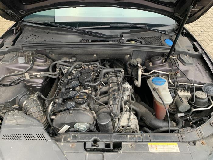 Audi A5 Sportback 2.0 TFSI 16V Sloopvoertuig (2010, Grijs)