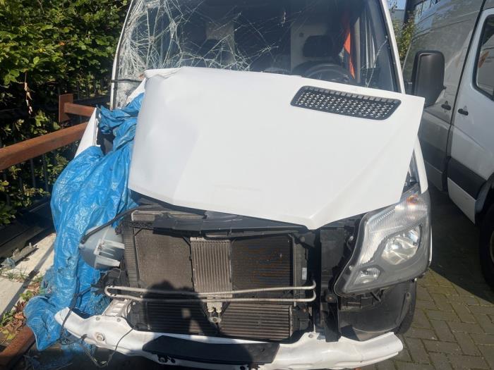 Mercedes Sprinter 3,5t 310 CDI 16V Samochód złomowany (2015, Bialy)