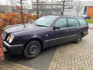 Mercedes E Combi 3.2 E-320 V6 18V 4-Matic  (Rozbiórka)