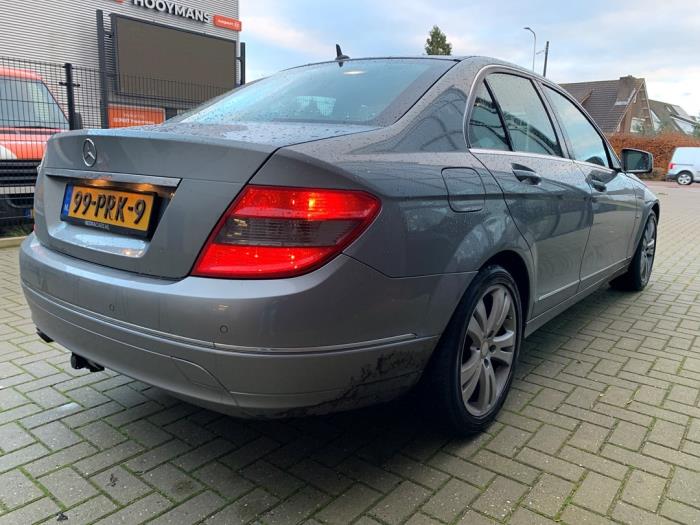 Mercedes C 2.2 C-180 CDI 16V BlueEFFICIENCY Sloopvoertuig (2011, Metallic, Grijs)