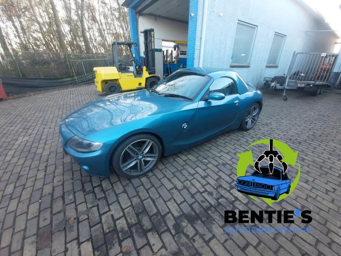 BMW Z4 Roadster 3.0 24V Sloopvoertuig (2003, Blauw)