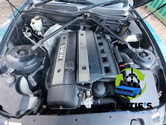 BMW Z4 Roadster 3.0 24V Sloopvoertuig (2003, Blauw)