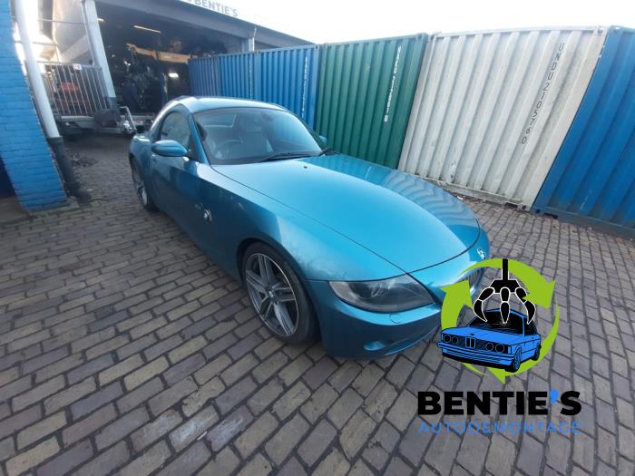 BMW Z4 Roadster 3.0 24V Sloopvoertuig (2003, Blauw)