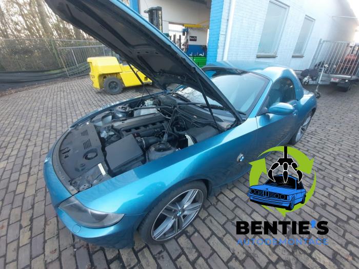 BMW Z4 Roadster 3.0 24V Sloopvoertuig (2003, Blauw)