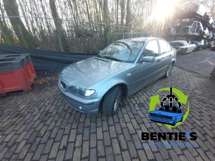 BMW 3 serie 316i 16V Sloopvoertuig (2004, Metallic, Grijs, Zilvergrijs)
