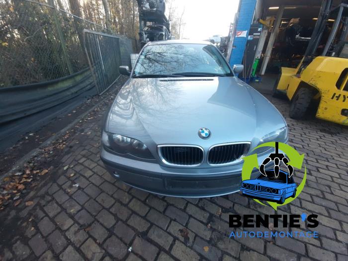 BMW 3 serie 316i 16V Sloopvoertuig (2004, Metallic, Grijs, Zilvergrijs)