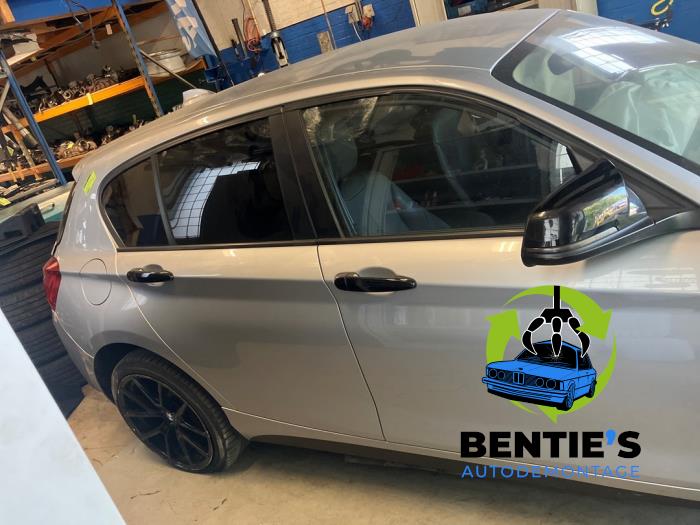 BMW 1 serie 114d 1.5 12V TwinPower Sloopvoertuig (2016, Zilver)