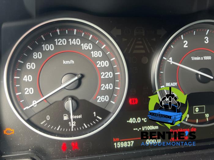 BMW 1 serie 116d 1.5 12V TwinPower Skrotfordon (2016, ZWART)