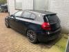 BMW 1 serie 120d 16V Skrotfordon (2008, ZWART)