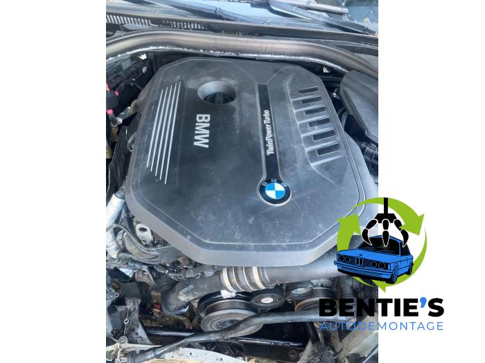 BMW 5 serie 540i 3.0 TwinPower Turbo 24V Skrotfordon (2017, ZWART)