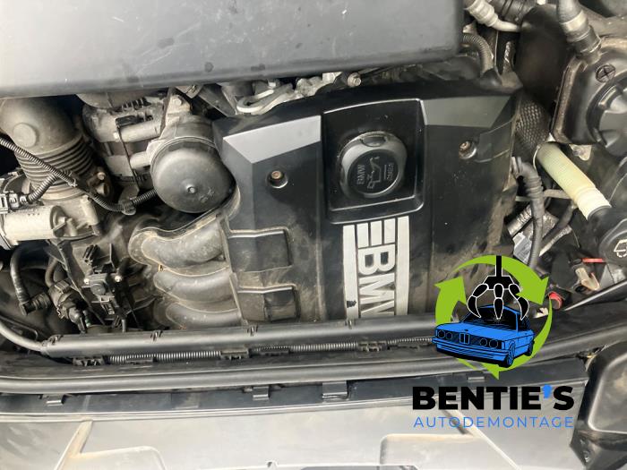 BMW 1 serie 116i 1.6 16V Sloopvoertuig (2009, Zwart)