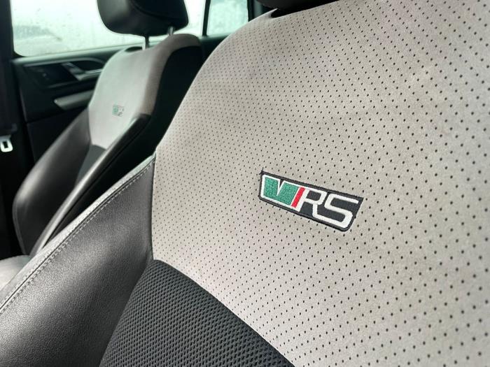 Skoda Octavia Combi 2.0 Turbo FSI 16V RS Sloopvoertuig (2010, Grijs)