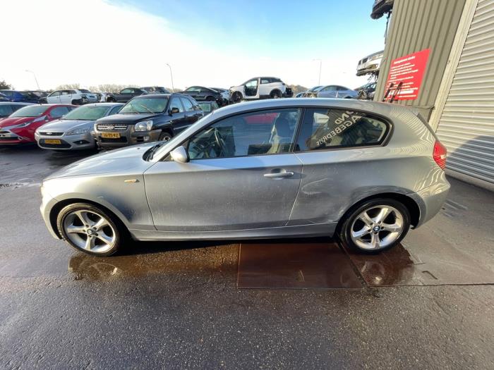 BMW 1 serie 116i 2.0 16V Sloopvoertuig (2010, Blauw)