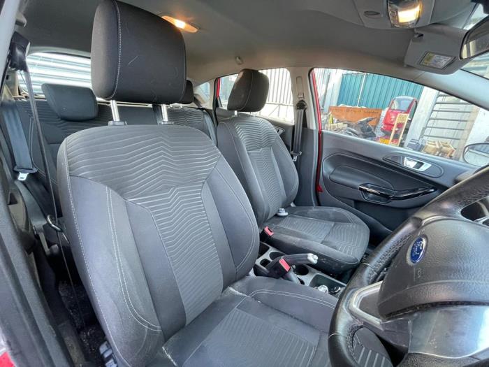 Ford Fiesta 6 1.0 EcoBoost 12V 100 Sloopvoertuig (2013, Rood)