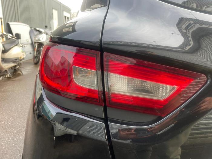 Renault Clio IV 0.9 Energy TCE 90 12V Sloopvoertuig (2013, Zwart)