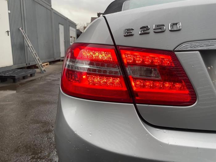 Mercedes E E-250 CDI,d 16V BlueEfficiency, BlueTEC Skrotfordon (2012, GRIJS ZILVER ZILVERGRIJS)