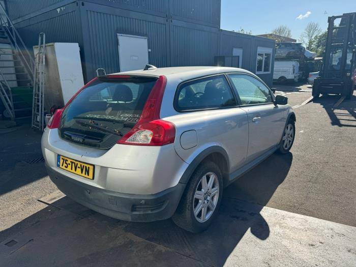 Volvo C30 1.6 16V Samochód złomowany (2007, Szary)