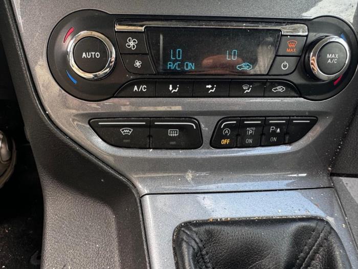 Ford Focus 3 Wagon 1.6 TDCi ECOnetic Sloopvoertuig (2013, Metallic, Zilvergrijs)