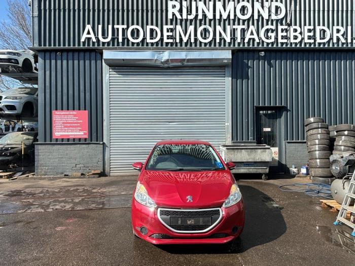 Peugeot 208 I 1.2 Vti 12V PureTech 82 Skrotfordon (2012, ROOD METALLIC ROOD)