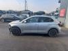 Volkswagen Polo VI 1.0 MPI 12V Skrotfordon (2020, GRIJS)