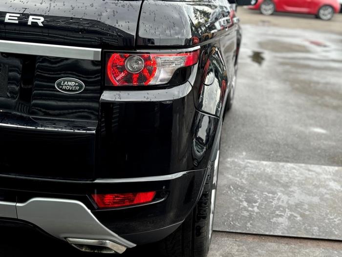 Landrover Range Rover Evoque 2.2 SD4 16V Sloopvoertuig (2015, Metallic, Donker, Zwart)